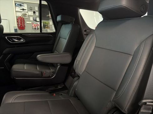 Certified 2024 Chevrolet Tahoe Z71 w/ Luxury Package image 27