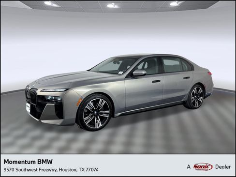 Used 2023 BMW 740i w/ Executive Package RWD image 1
