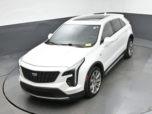 Used 2019 Cadillac XT4 Premium Luxury AWD/4WD image 19