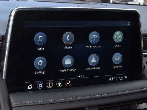 Used 2021 Chevrolet Tahoe Z71 w/ Z71 Signature Package image 28