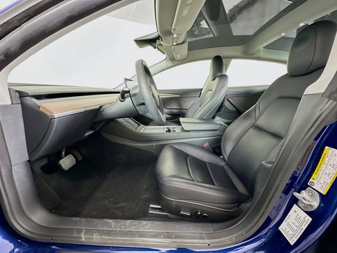 Used 2023 Tesla Model 3 Standard Range RWD image 13