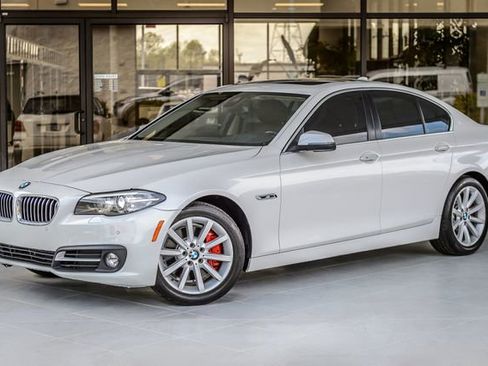 Used 2015 BMW 535i Sedan RWD image 2