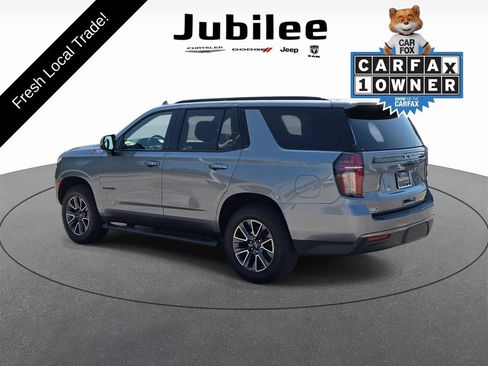 Used 2022 Chevrolet Tahoe Z71 w/ Luxury Package AWD/4WD image 4