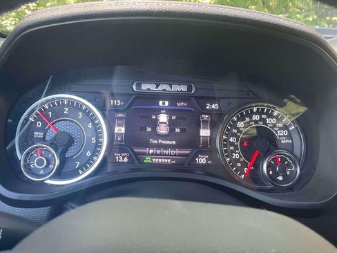 Used 2023 RAM 1500 Laramie AWD/4WD image 25