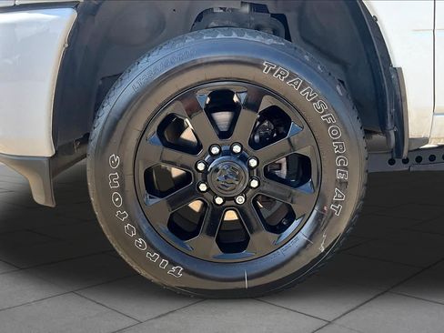 Used 2024 RAM 2500 Laramie w/ Night Edition AWD/4WD image 11