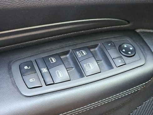 Used 2021 Dodge Durango SXT image 21