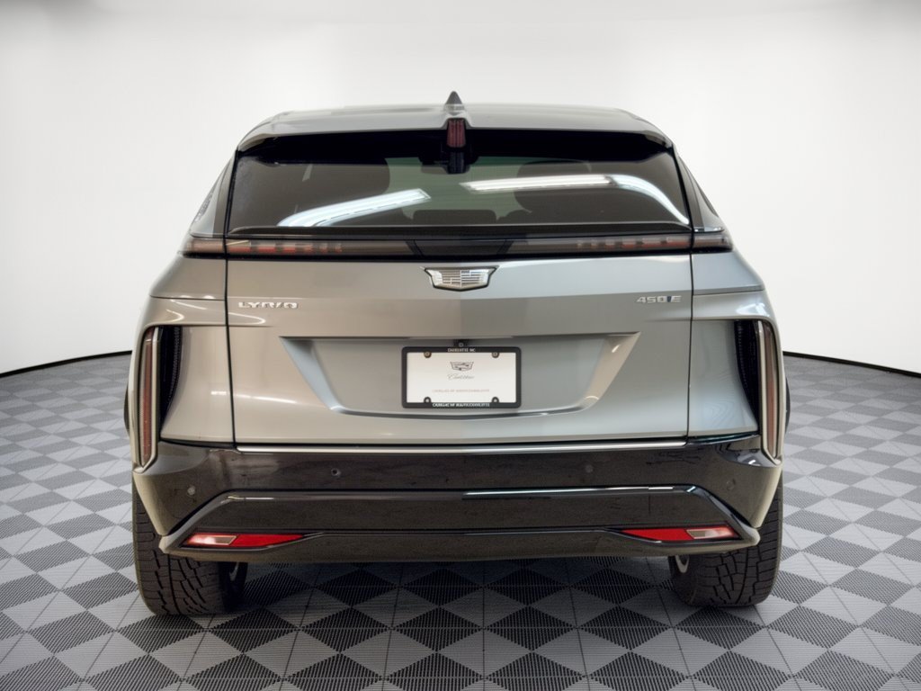 Used 2024 Cadillac Lyriq Luxury RWD image 11