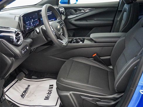 New 2026 Chevrolet Blazer EV LT image 19