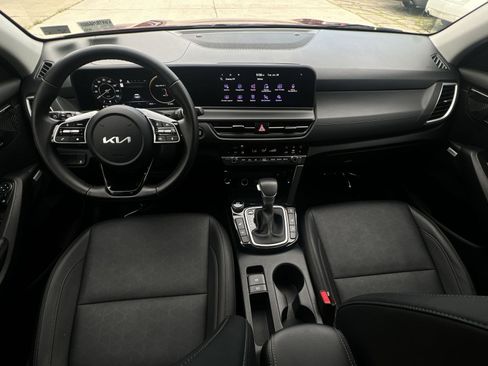 Used 2024 Kia Seltos SX AWD/4WD image 34