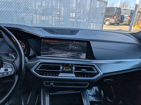 Used 2021 BMW X5 xDrive40i image 4