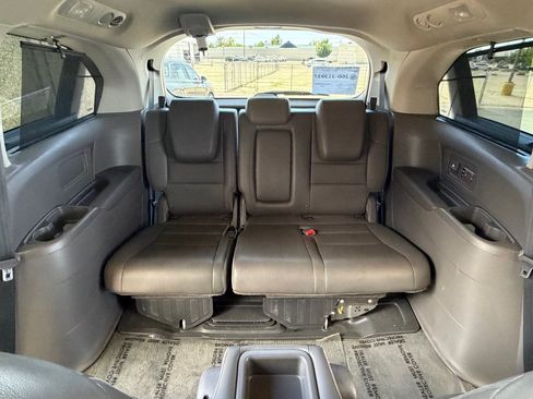 Used 2016 Honda Odyssey Touring Elite image 26