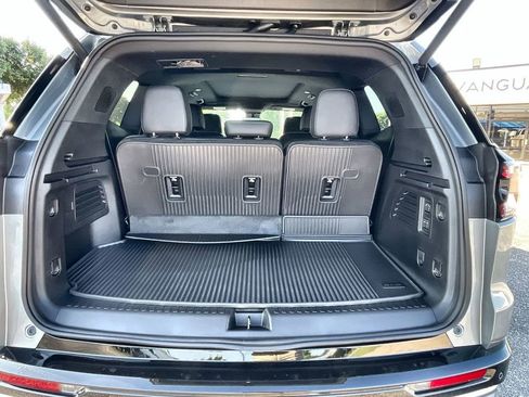 New 2026 GMC Acadia Denali w/ Super Cruise Package image 34