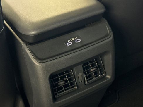 New 2026 Toyota C-HR AWD/4WD image 14