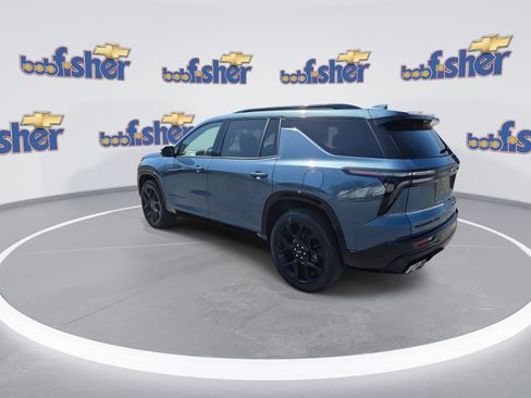 Used 2026 Chevrolet Traverse RS w/ LPO, Floor Liner Package AWD/4WD image 6