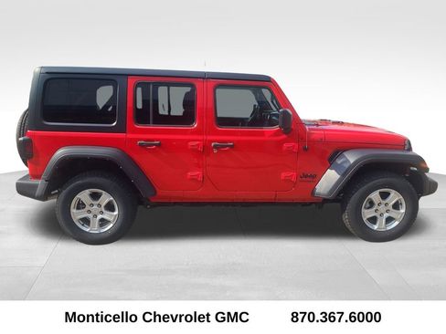 Used 2022 Jeep Wrangler Unlimited Sport AWD/4WD image 9