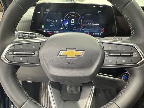 New 2026 Chevrolet Equinox LT w/ Convenience Package II AWD/4WD image 14