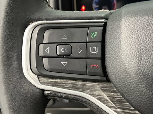 Used 2024 Jeep Wagoneer Series II w/ Flexible Seating Group RWD image 57