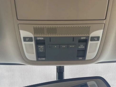 Used 2018 Acura RDX FWD image 15