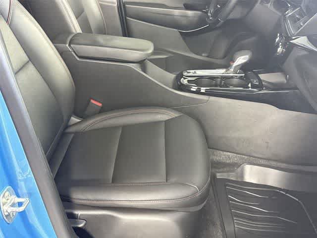 Used 2025 Chevrolet Trax RS w/ Sunroof Package FWD image 14