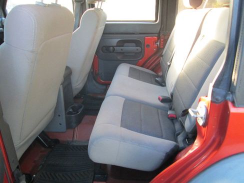 Used 2009 Jeep Wrangler Unlimited X w/ Trailer Tow Group AWD/4WD image 8