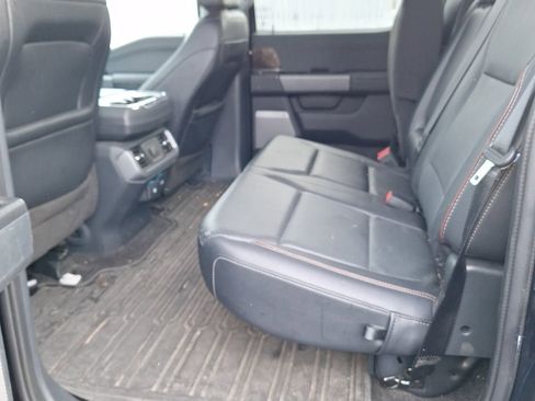 Used 2022 Ford F150 Lariat w/ Max Trailer Tow Package image 16