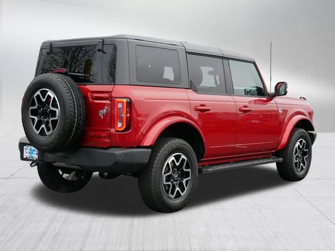 Used 2022 Ford Bronco Outer Banks image 7