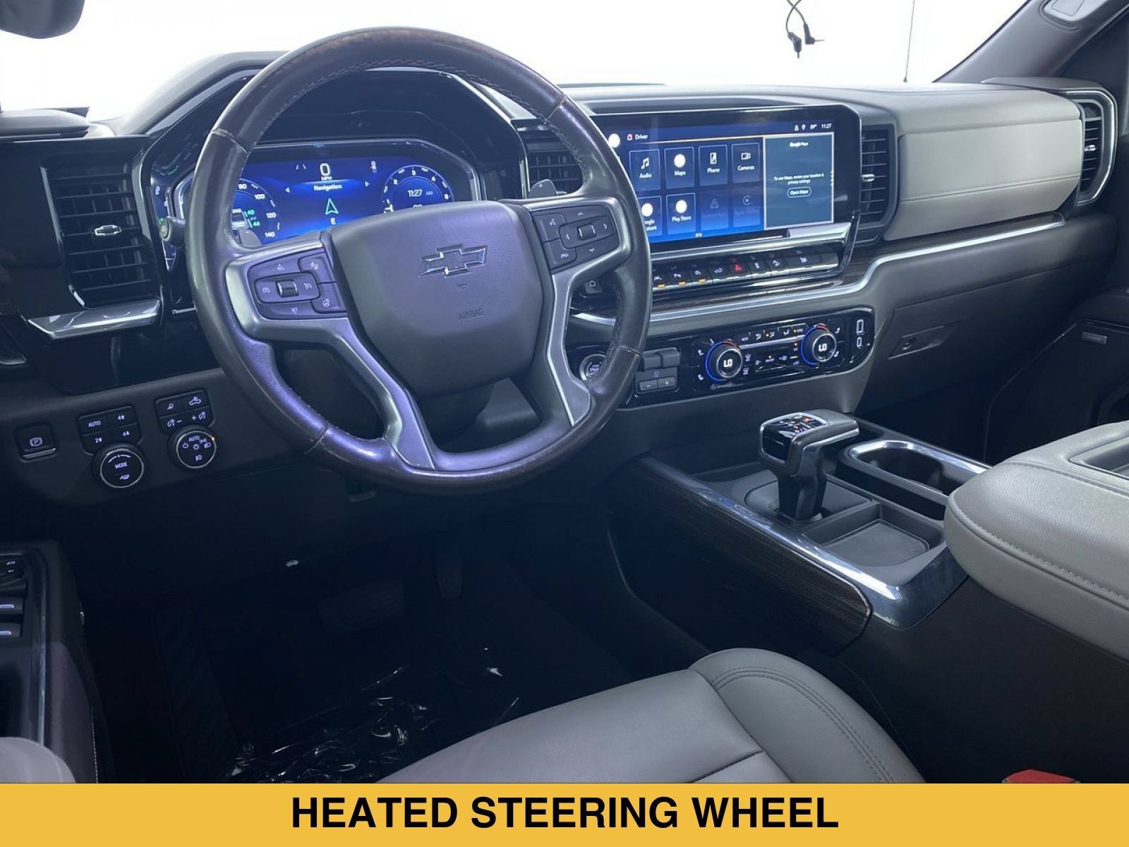 Certified 2022 Chevrolet Silverado 1500 LT Trail Boss w/ LT Trail Boss Premium Package AWD/4WD image 2