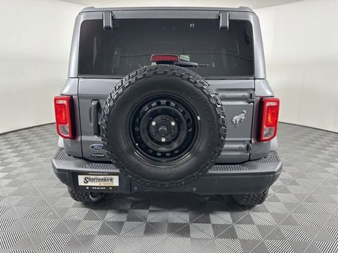 Used 2023 Ford Bronco Black Diamond AWD/4WD image 5
