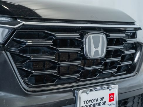 Used 2023 Honda CR-V EX image 11