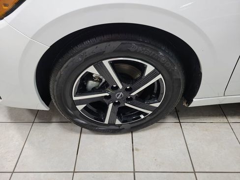 Used 2025 Nissan Sentra SV image 47