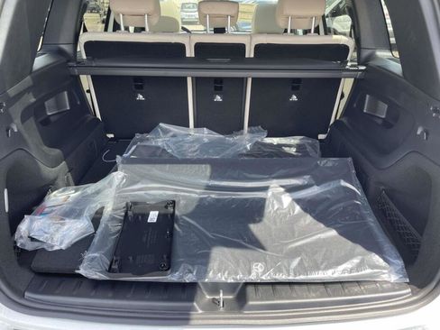 New 2026 Mercedes-Benz GLB 250 4MATIC image 16