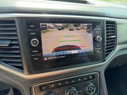 Used 2019 Volkswagen Atlas SE FWD image 20