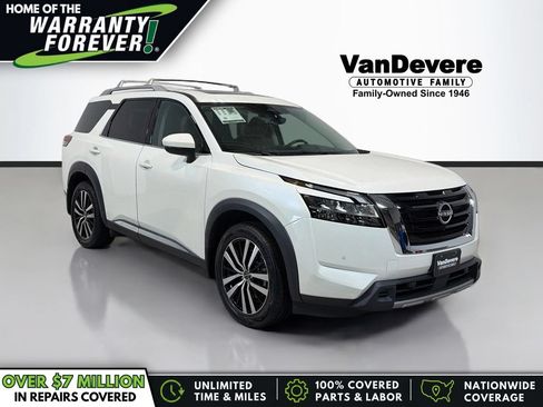 Used 2024 Nissan Pathfinder Platinum w/ Cargo Package AWD/4WD image 1