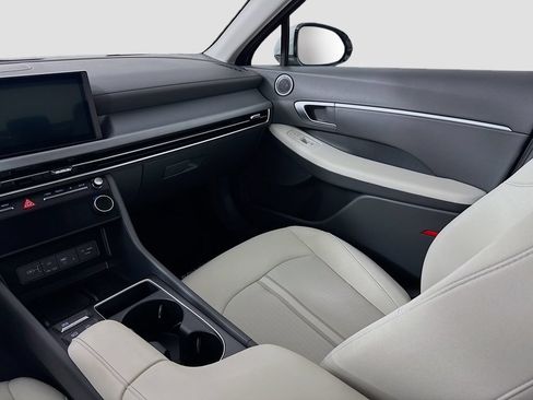 New 2026 Hyundai Sonata SEL FWD image 24