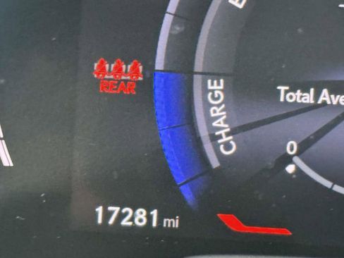 Used 2024 Lexus RX 500h F Sport image 29