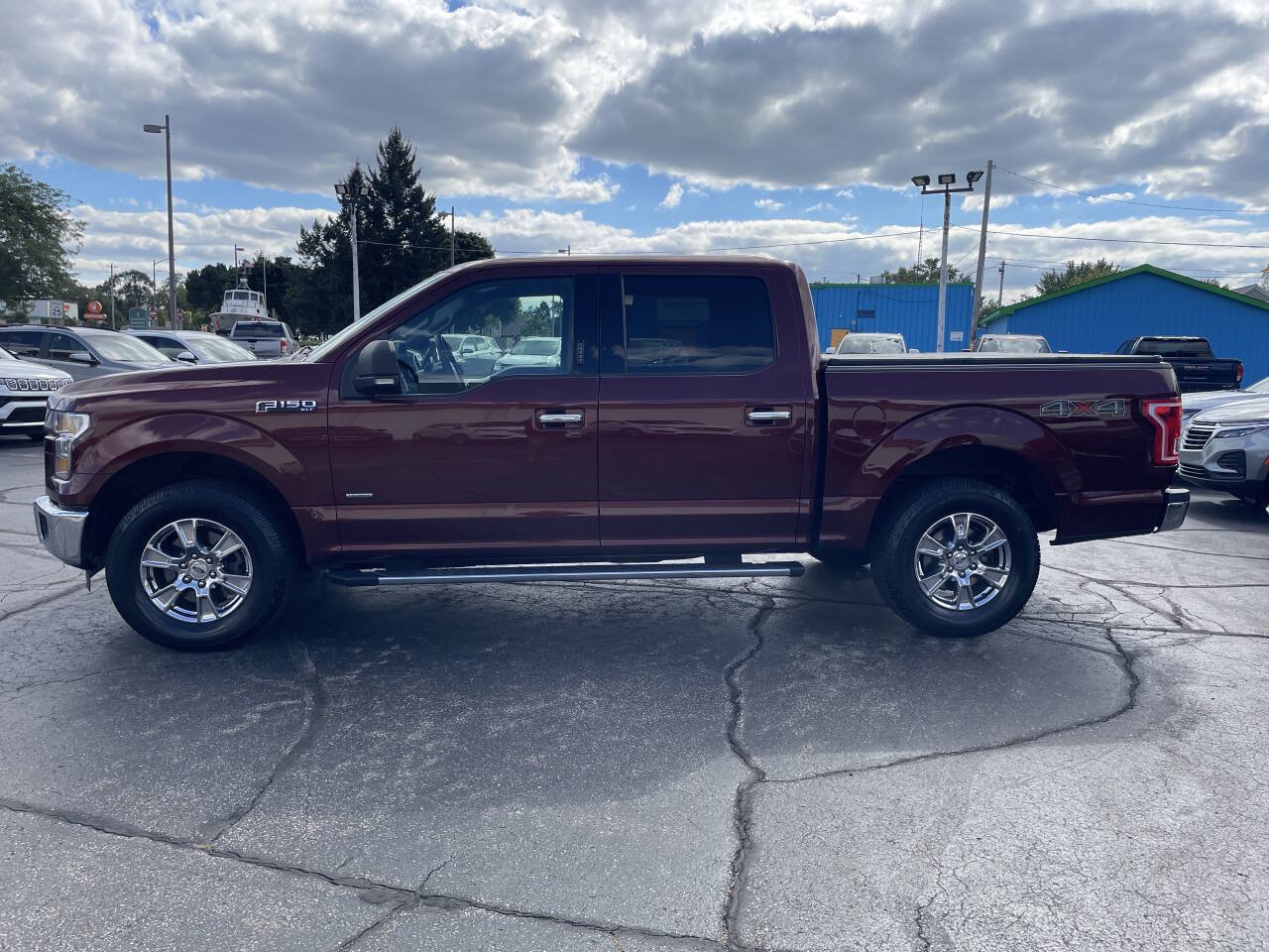 Used 2016 Ford F150 XLT w/ Equipment Group 301A Mid AWD/4WD image 10