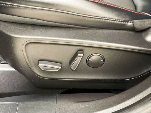 Used 2023 Ford Escape ST-Line AWD/4WD image 21