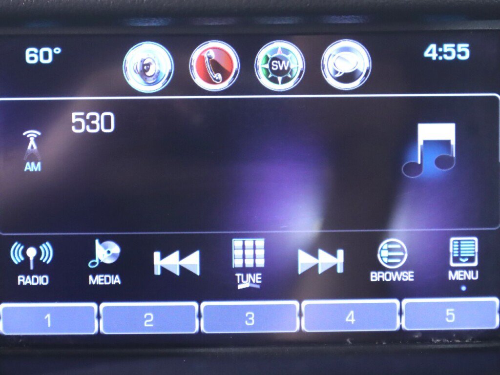 Used 2019 Chevrolet Suburban LS AWD/4WD image 16