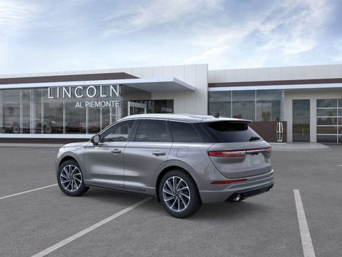 New 2024 Lincoln Corsair Grand Touring image 4