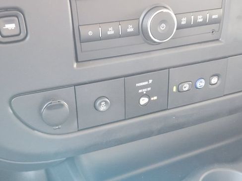 New 2025 Chevrolet Express 3500 w/ Power Convenience Package RWD image 25