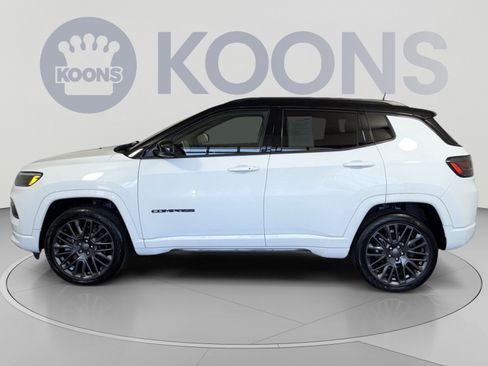 Used 2023 Jeep Compass High Altitude w/ Driver Assist Group I AWD/4WD image 2