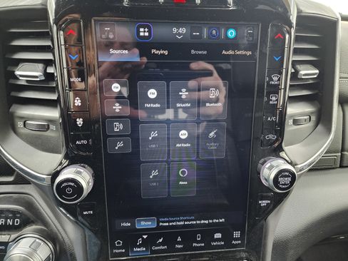 Used 2024 RAM 2500 Laramie w/ Night Edition image 54