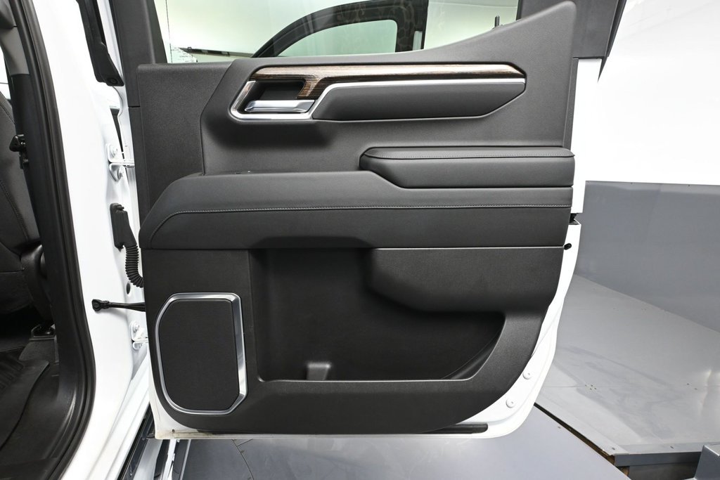 Used 2022 GMC Sierra 1500 SLE AWD/4WD image 31