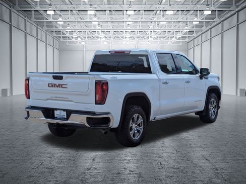 Used 2025 GMC Sierra 1500 SLT AWD/4WD image 5