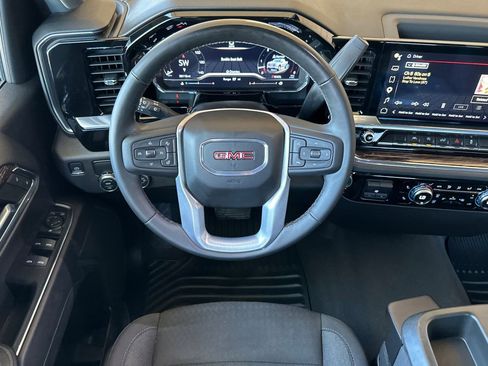 Certified 2023 GMC Sierra 1500 Elevation RWD image 15