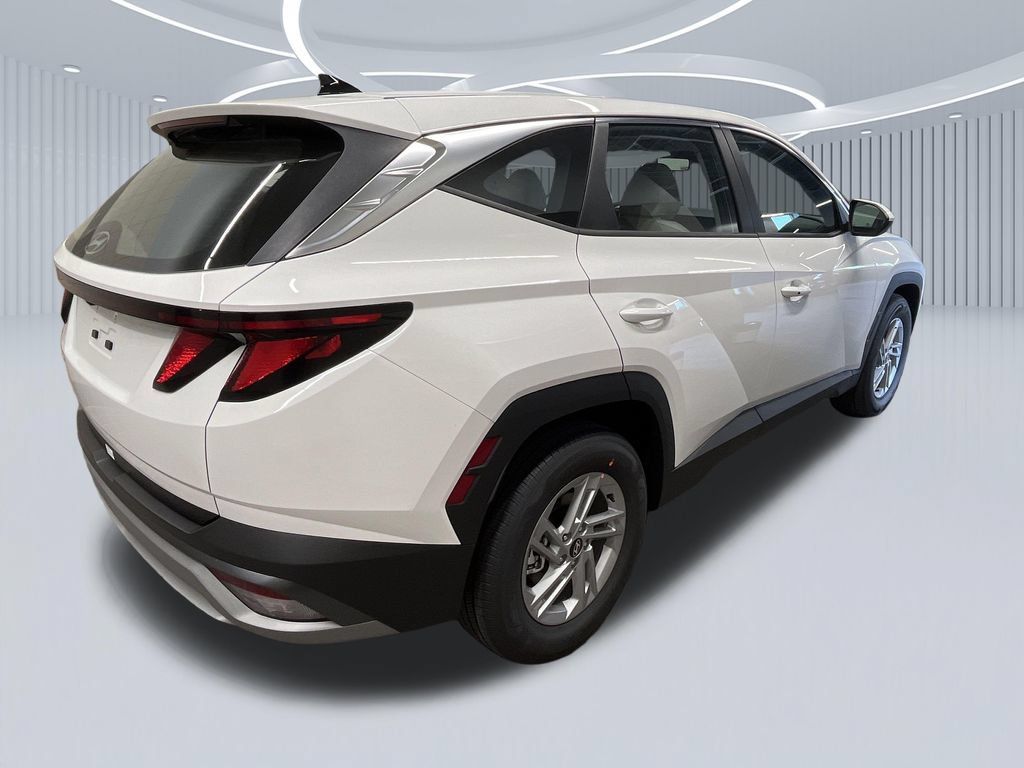 New 2026 Hyundai Tucson SE FWD image 3