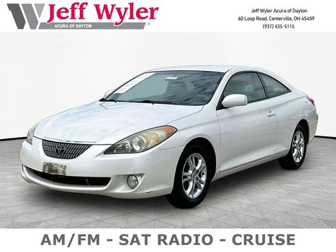 Used 2004 Toyota Solara SE FWD image 1