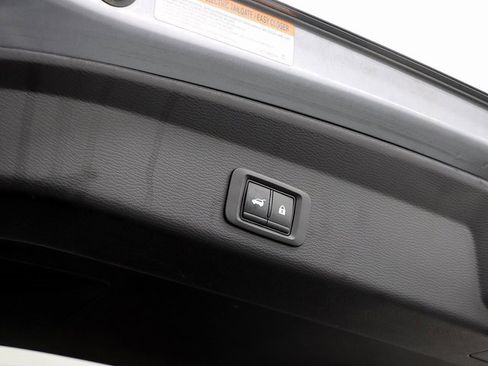 Used 2024 Mitsubishi Outlander SE image 30