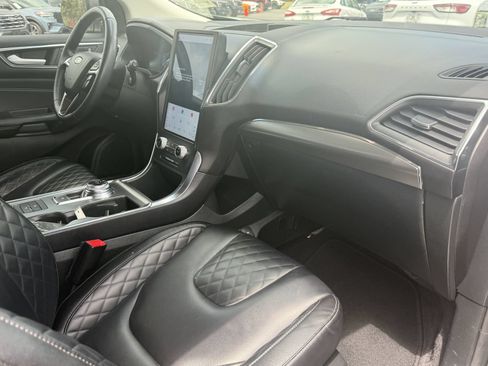 Certified 2023 Ford Edge Titanium AWD/4WD image 15