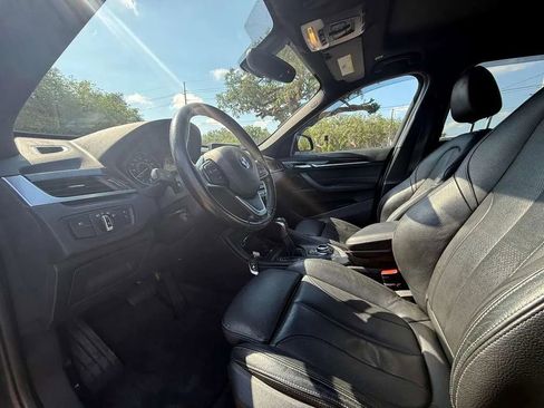 Used 2018 BMW X1 xDrive28i AWD/4WD image 9